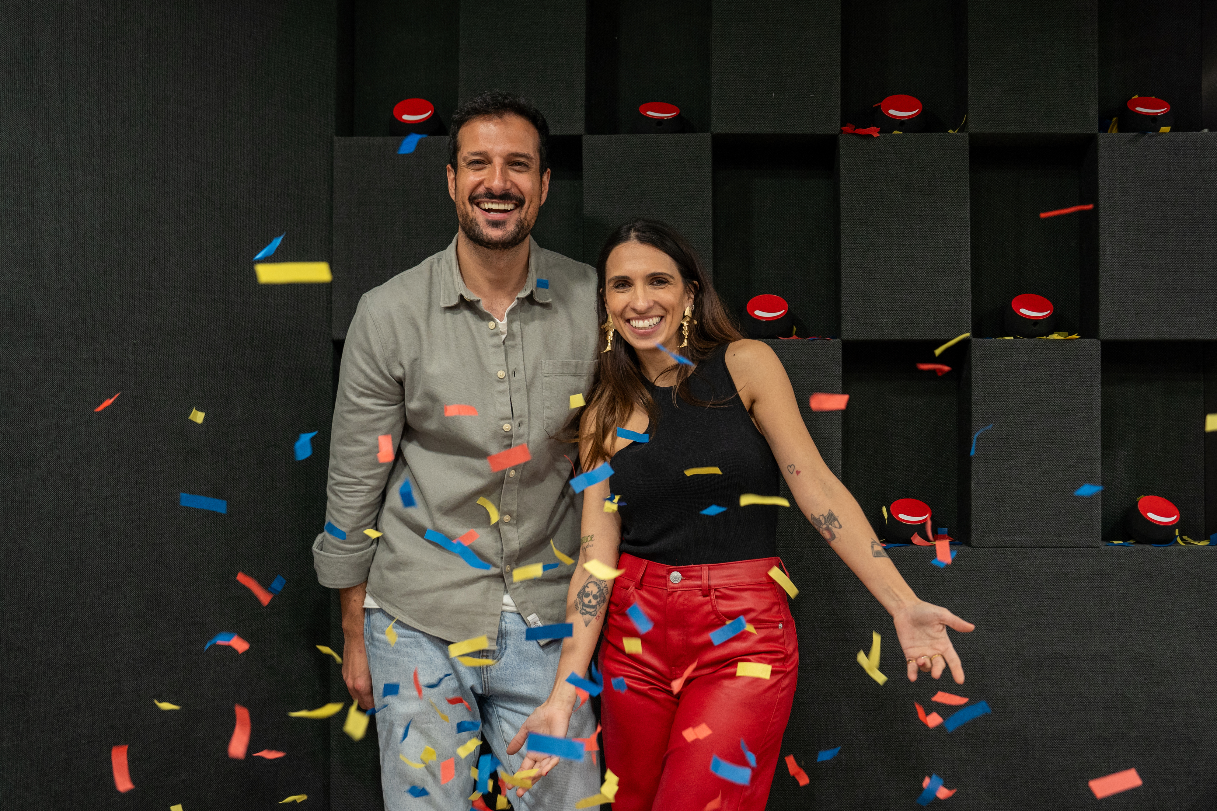 Filipa Galrão e Renato Duarte na Comercial. “Qualquer locutor ambiciona estar num sítio destes”