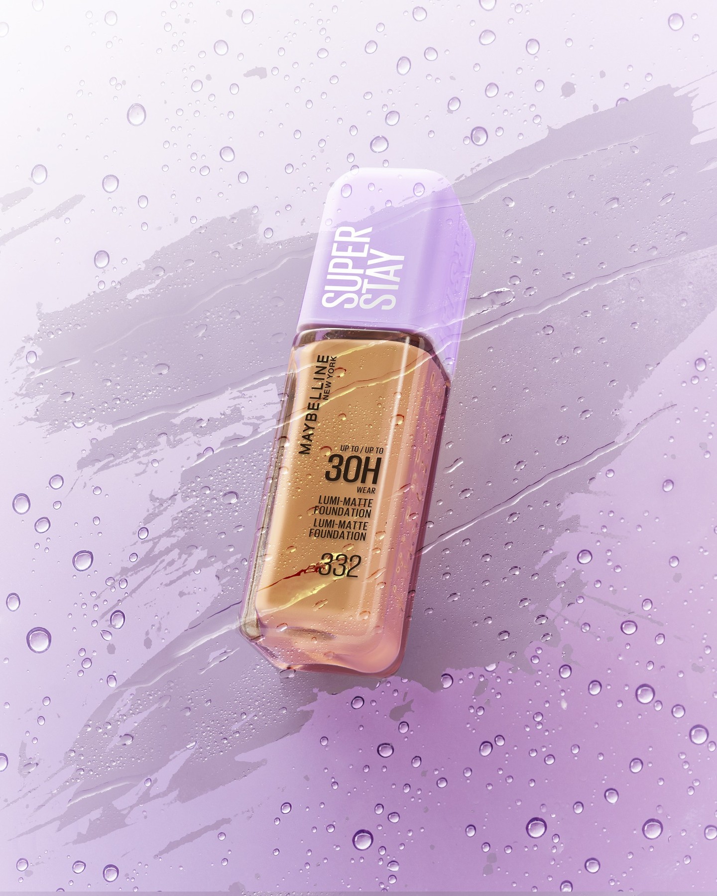 Duração de 30 horas e à prova de água e suor. Esta nova base de 13,99€ é para quem quer um look duradouro