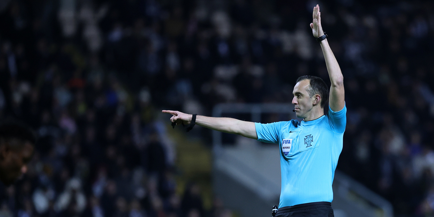 Arbitragem portuguesa nomeada para jogos da UEFA