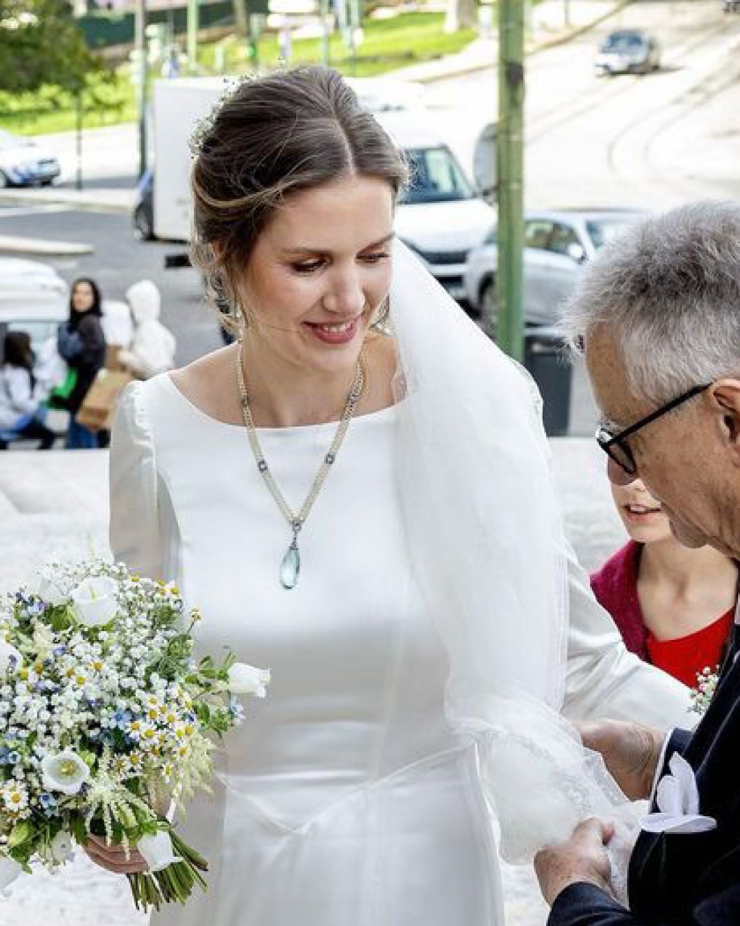 Princesa Leopoldina do Liechtenstein deu o nó em Portugal. Filha do príncipe Gundakar casou no Dia dos Namorados