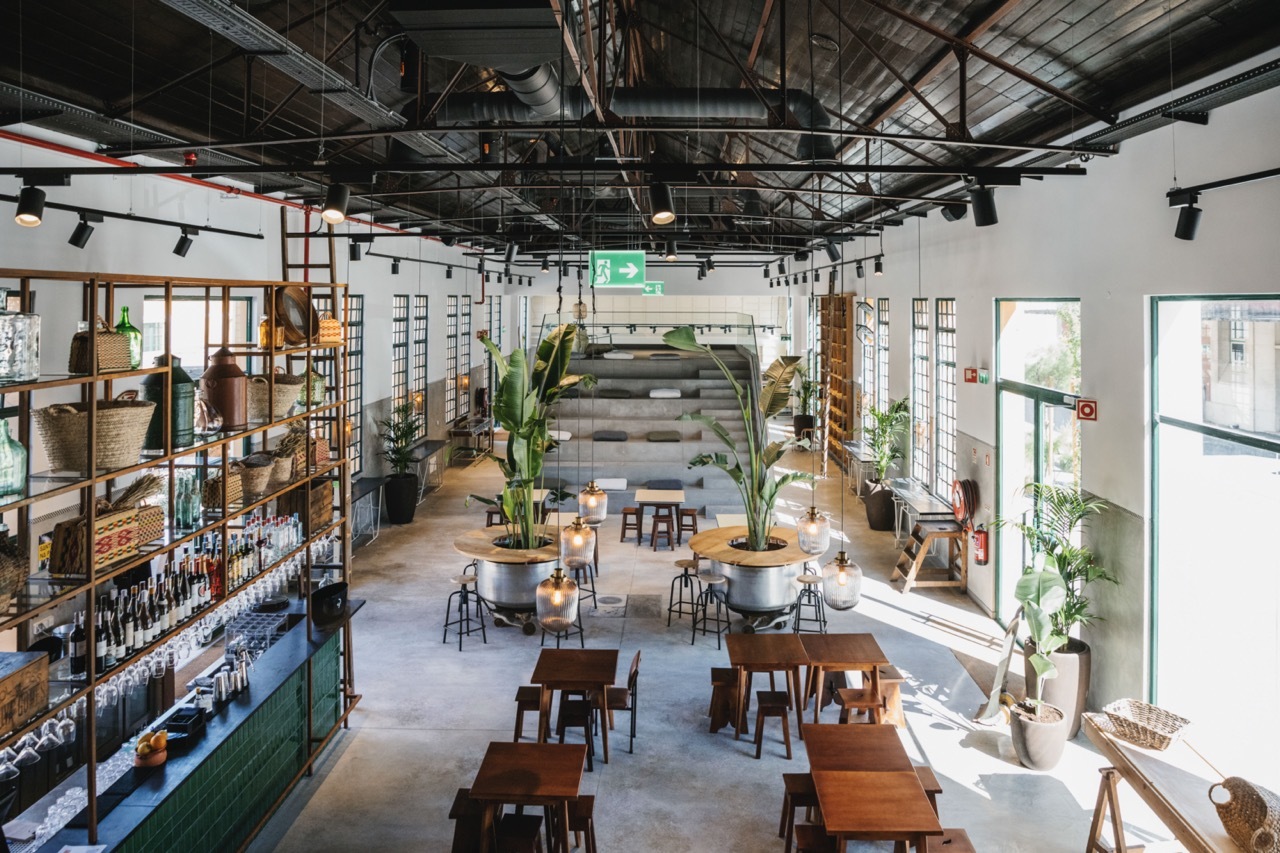 Dos enchidos às panquecas, o brunch de Ano Novo da Praça vai fazê-lo entrar em 2023 de barriga cheia