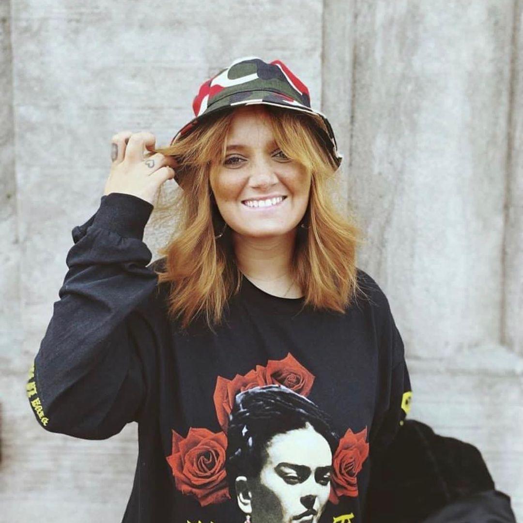 Carolina Deslandes feliz, de biquíni e a “mostrar o corpo sem vergonha”