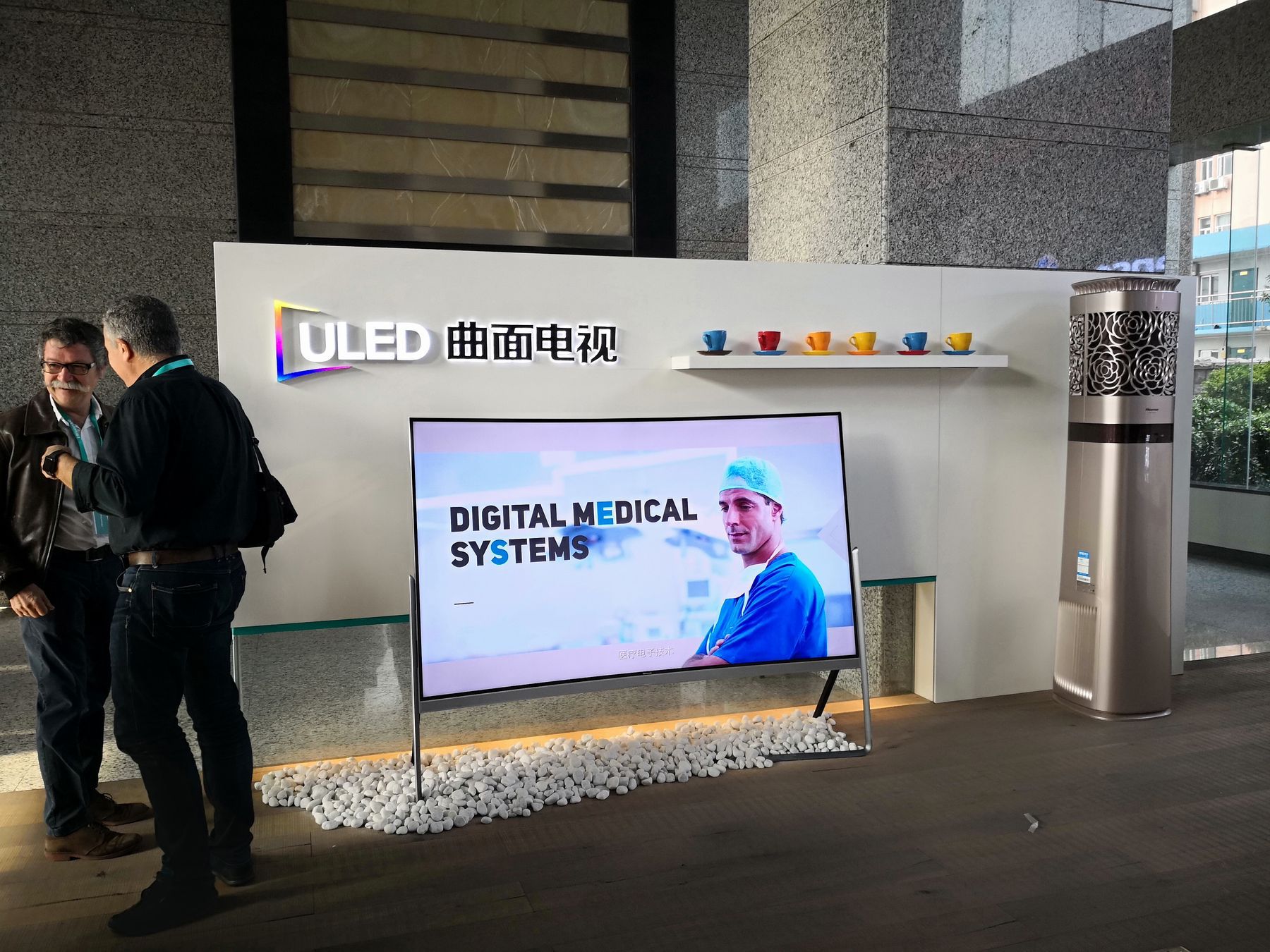 Hambúrguer de sushi? Existe e acaba de chegar ao Sushi do Bairro