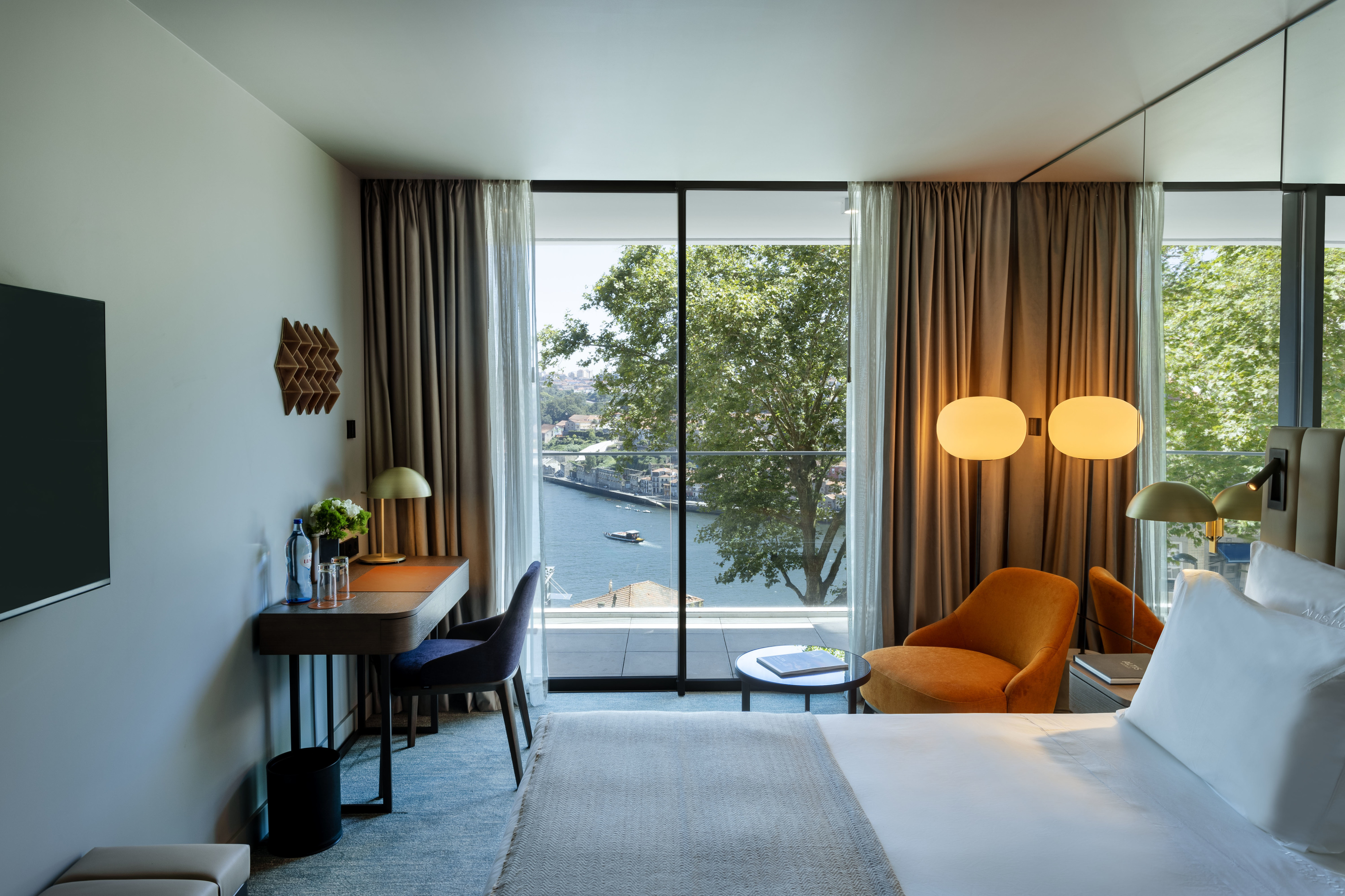 Fomos dormir ao Altis Porto, o hotel com vista de milhões e empadas veggie dignas de estrela