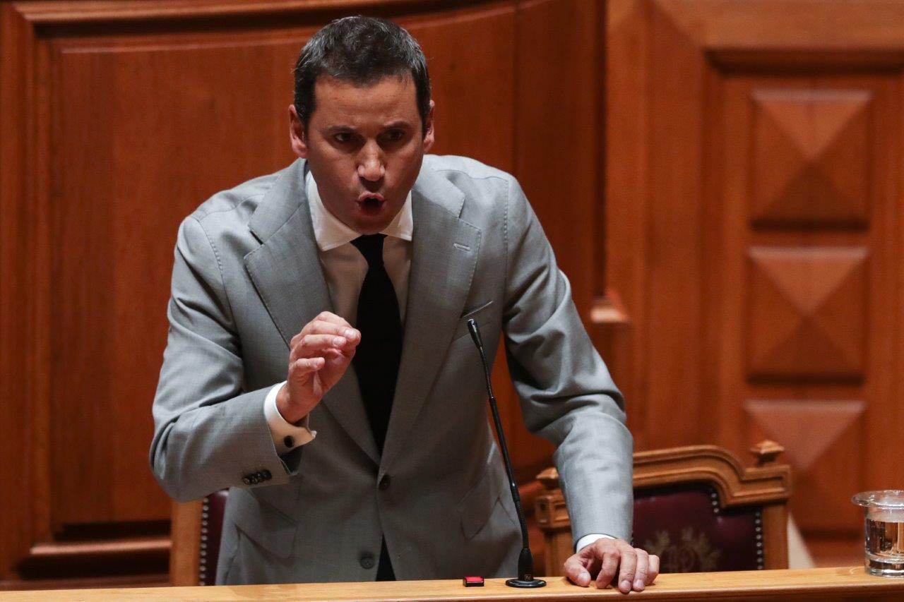 5 dúvidas para João Galamba esclarecer sobre a polémica da TAP e as acusações do ex-adjunto