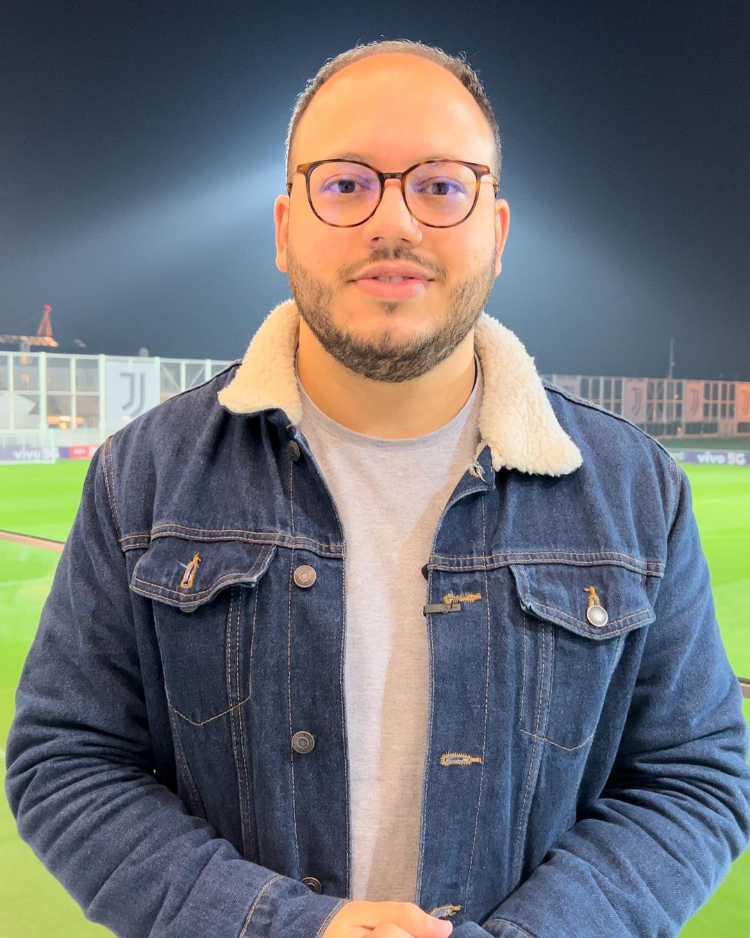 Catar. Polícias atacam jornalista depois de confundirem bandeira de Pernambuco com a da comunidade LGBTQIA+