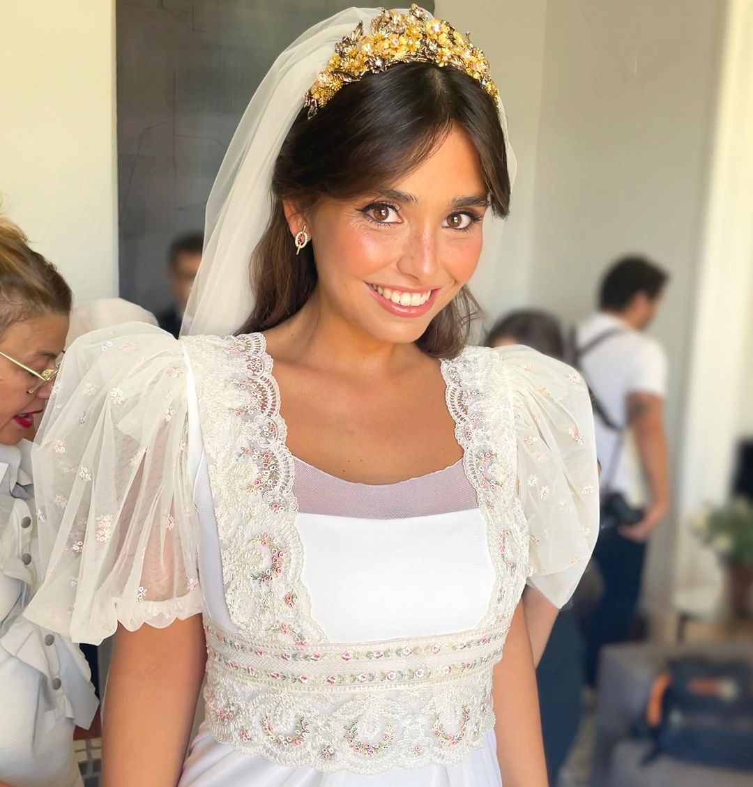 Filha mais nova de Manuela Moura Guedes e José Eduardo Moniz já casou (com um vestido clássico)