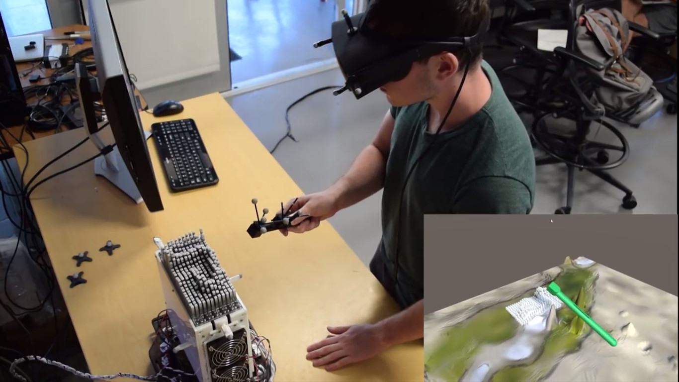 Cristiano Ronaldo e Georgina desobedecem a restrições de circulação e arriscam multa