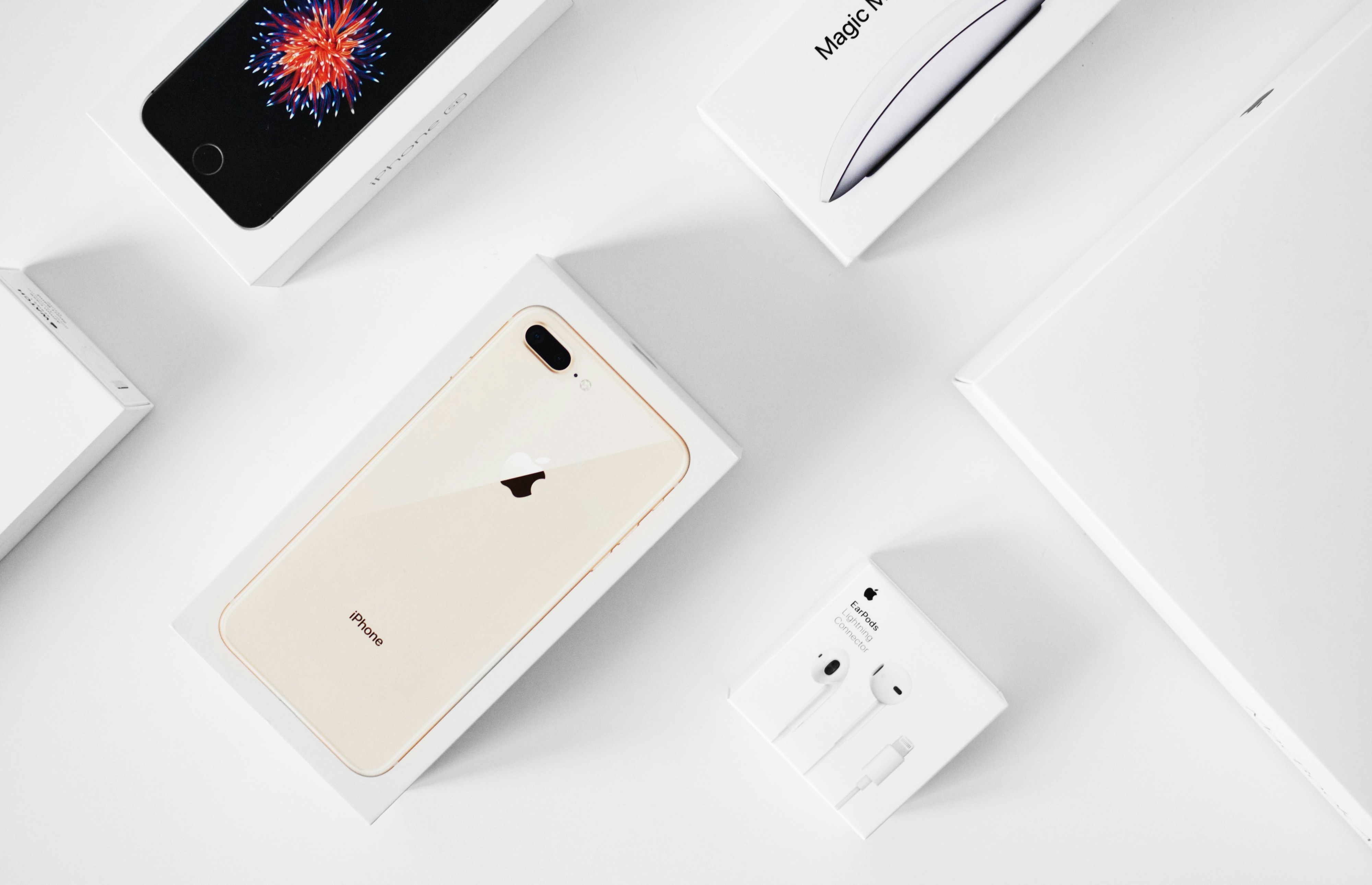 A Black Friday da iServices dura o mês inteiro (com descontos de até 50%, portes gratuitos e muito mais)