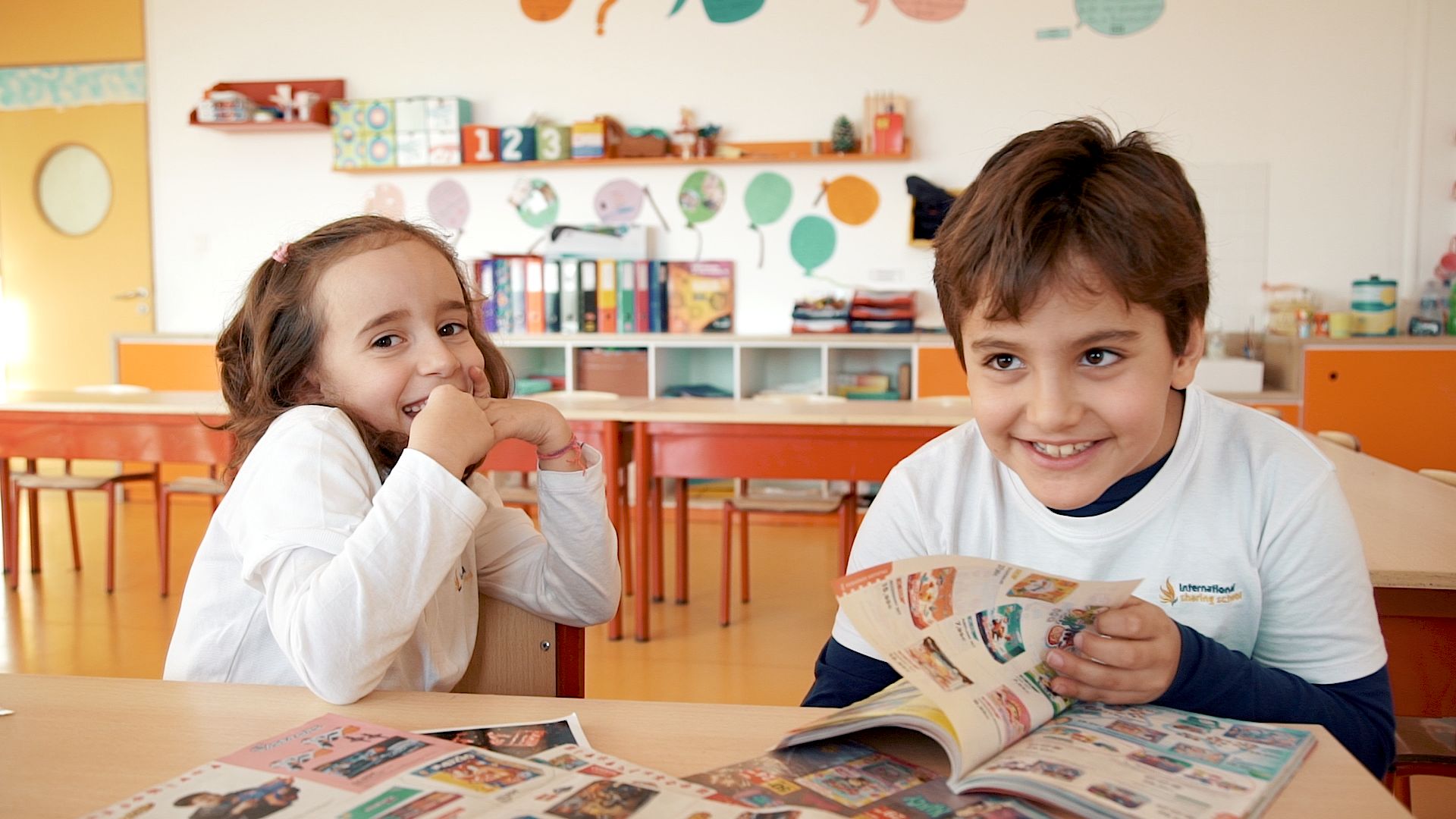 E se fossem as crianças a comprar os próprios presentes de Natal?