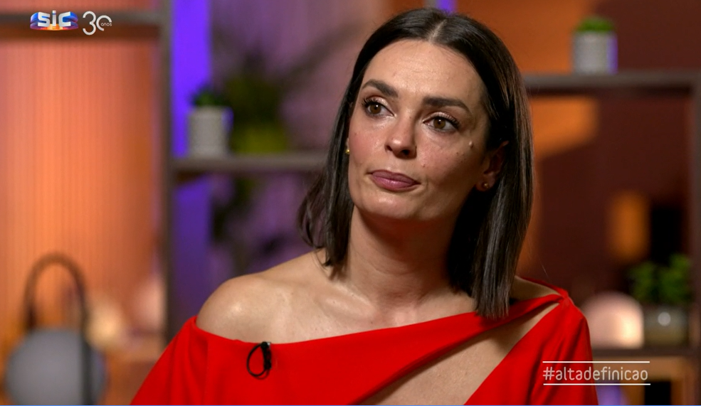 Melânia Gomes sobre o abuso sexual de que foi vítima em criança. “Pedi ajuda e ninguém me deu”