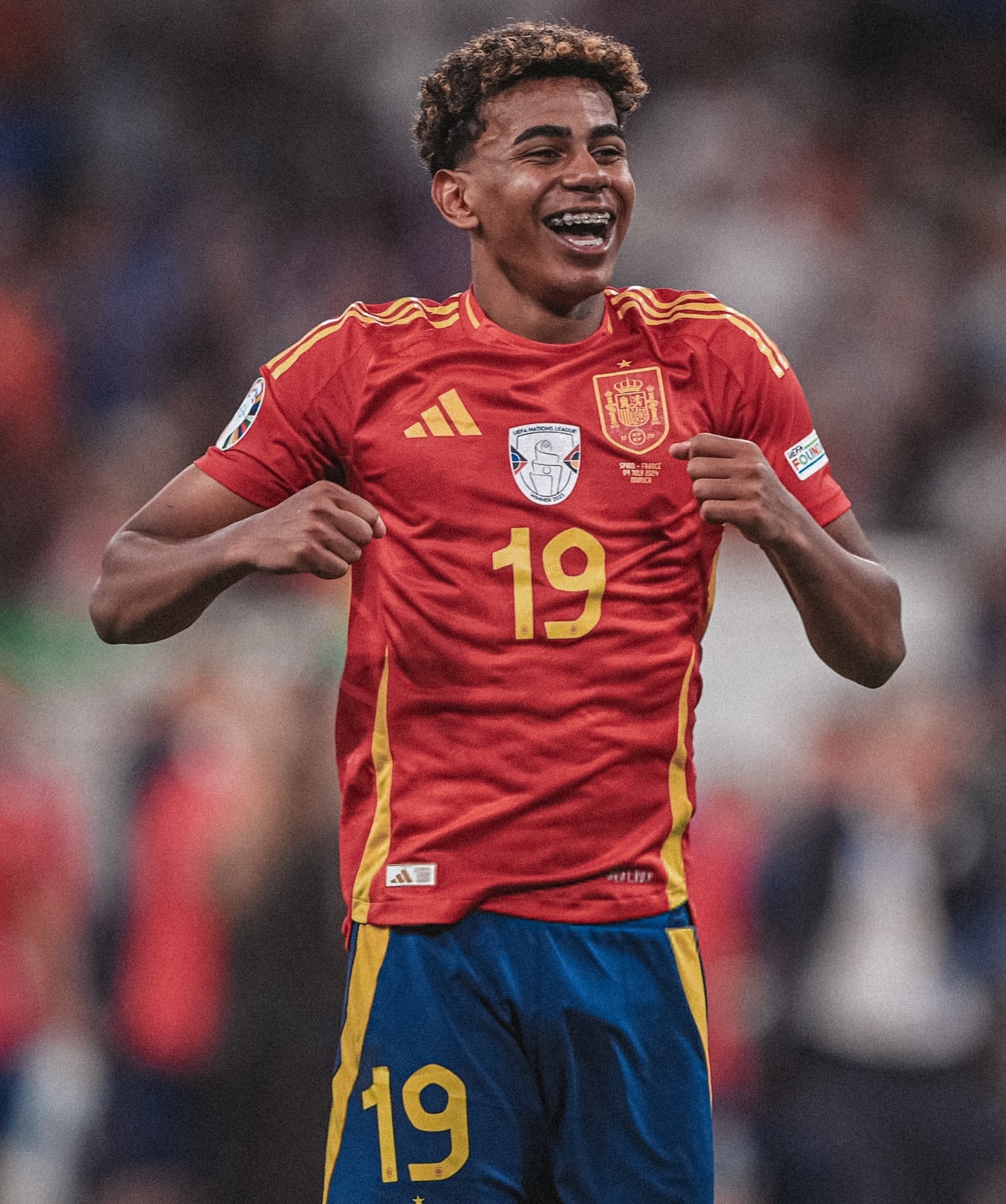 Quem é Lamine Yamal, o mais novo jogador de sempre a marcar no Euro?