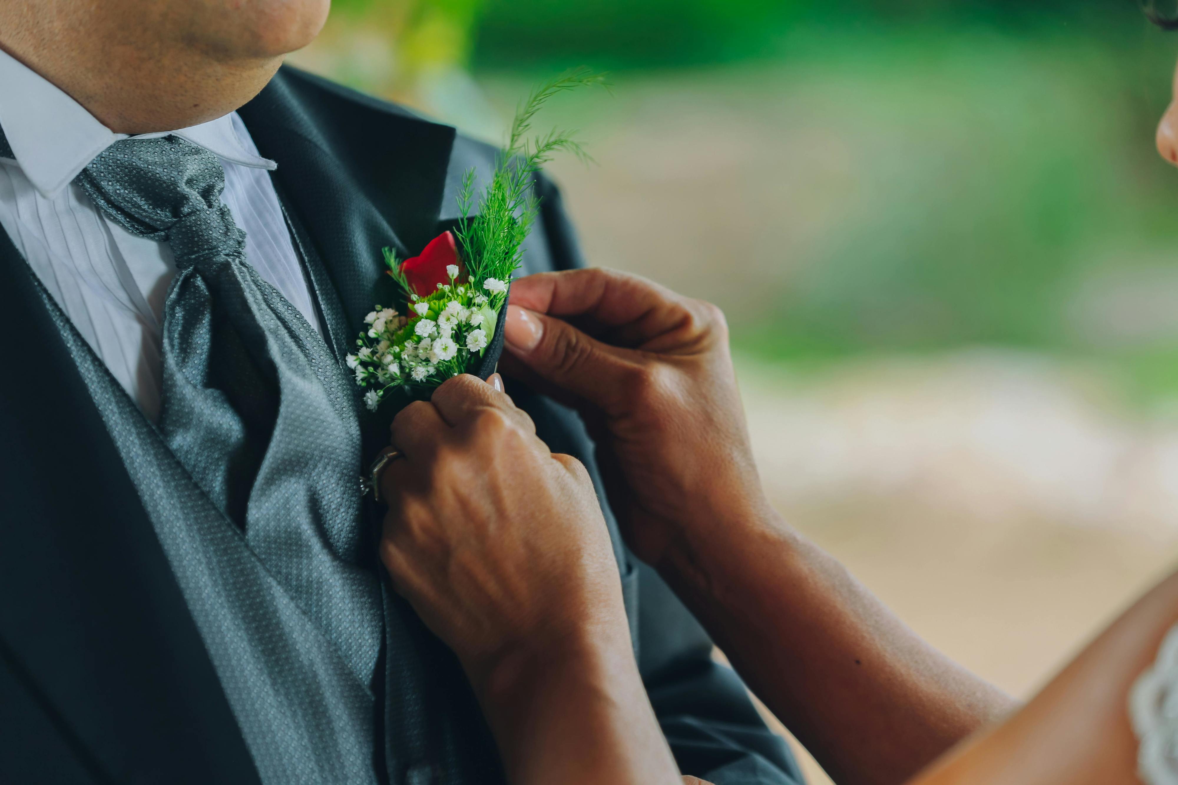 Pai de noivo não quer que a irmã seja madrinha no casamento porque é “contra a norma”. Saiba tudo