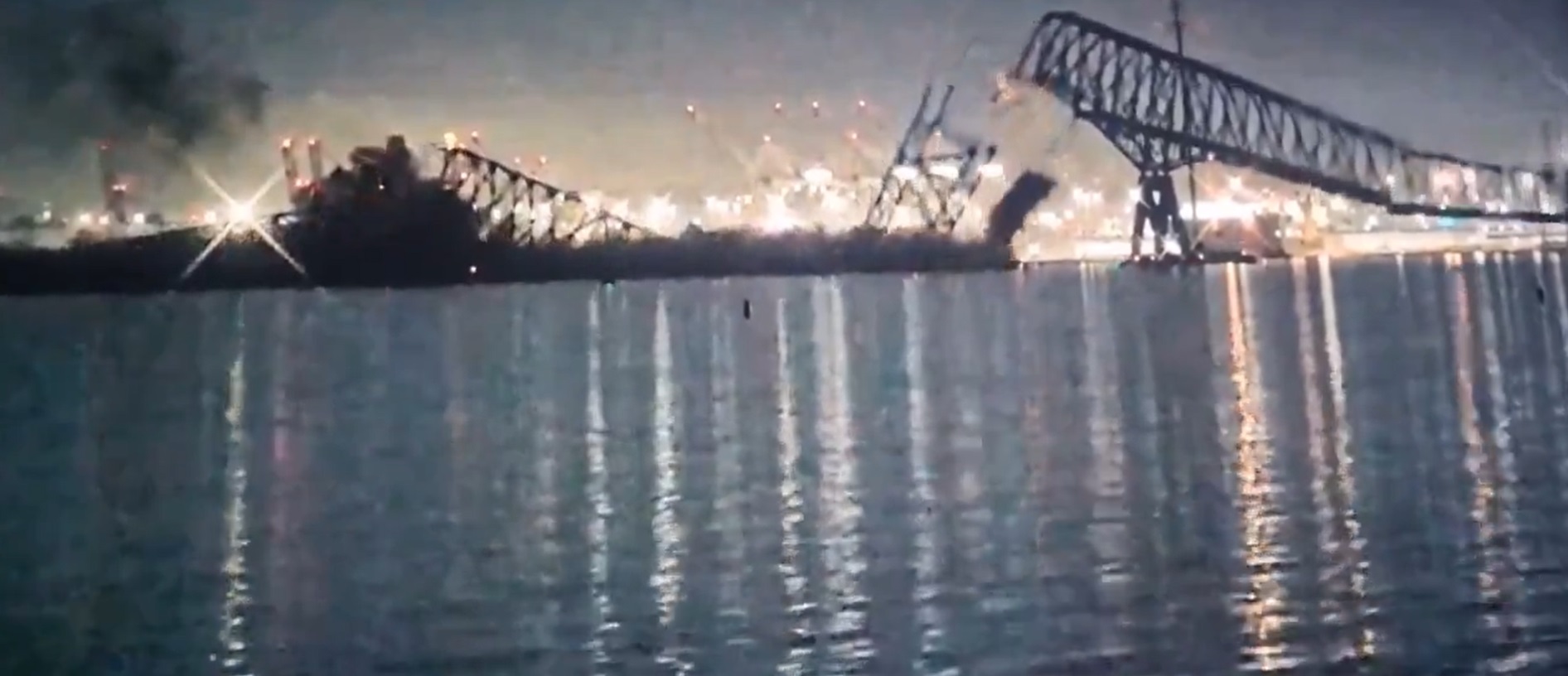 Tragédia em Baltimore. Tudo o que se sabe sobre a ponte que colapsou após embate de navio