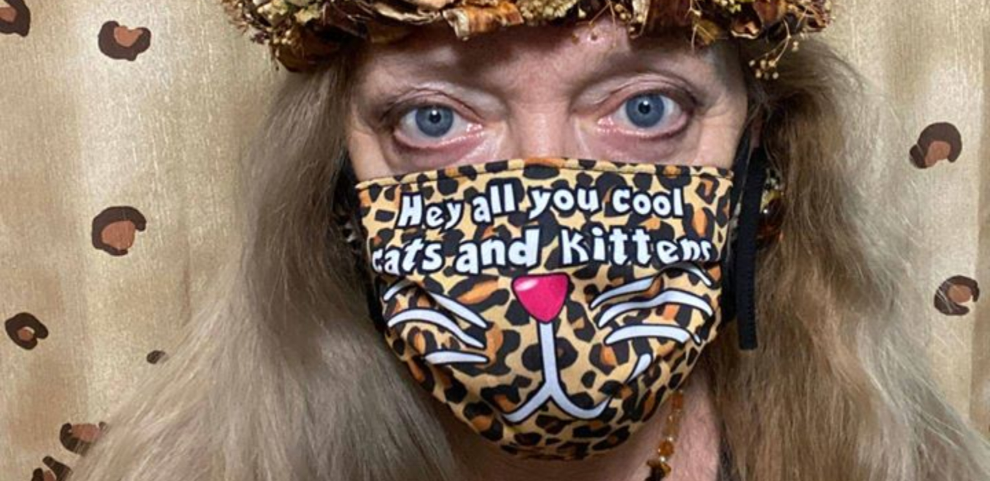 Carole Baskin, a inimiga de Joe Exotic em “Tiger King”, está a vender máscaras