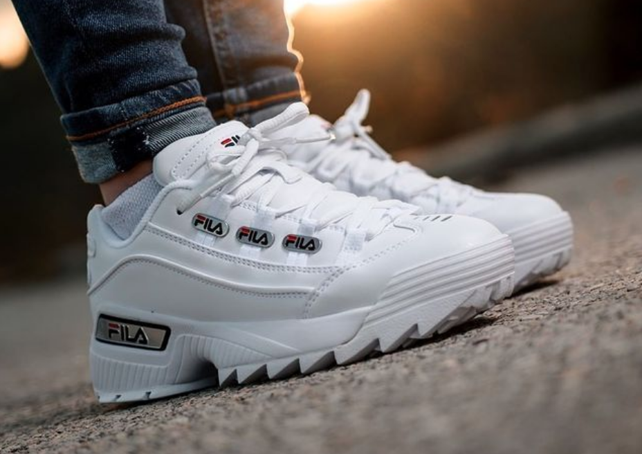 Saldos. Sport Zone já está com descontos que vão até 50%