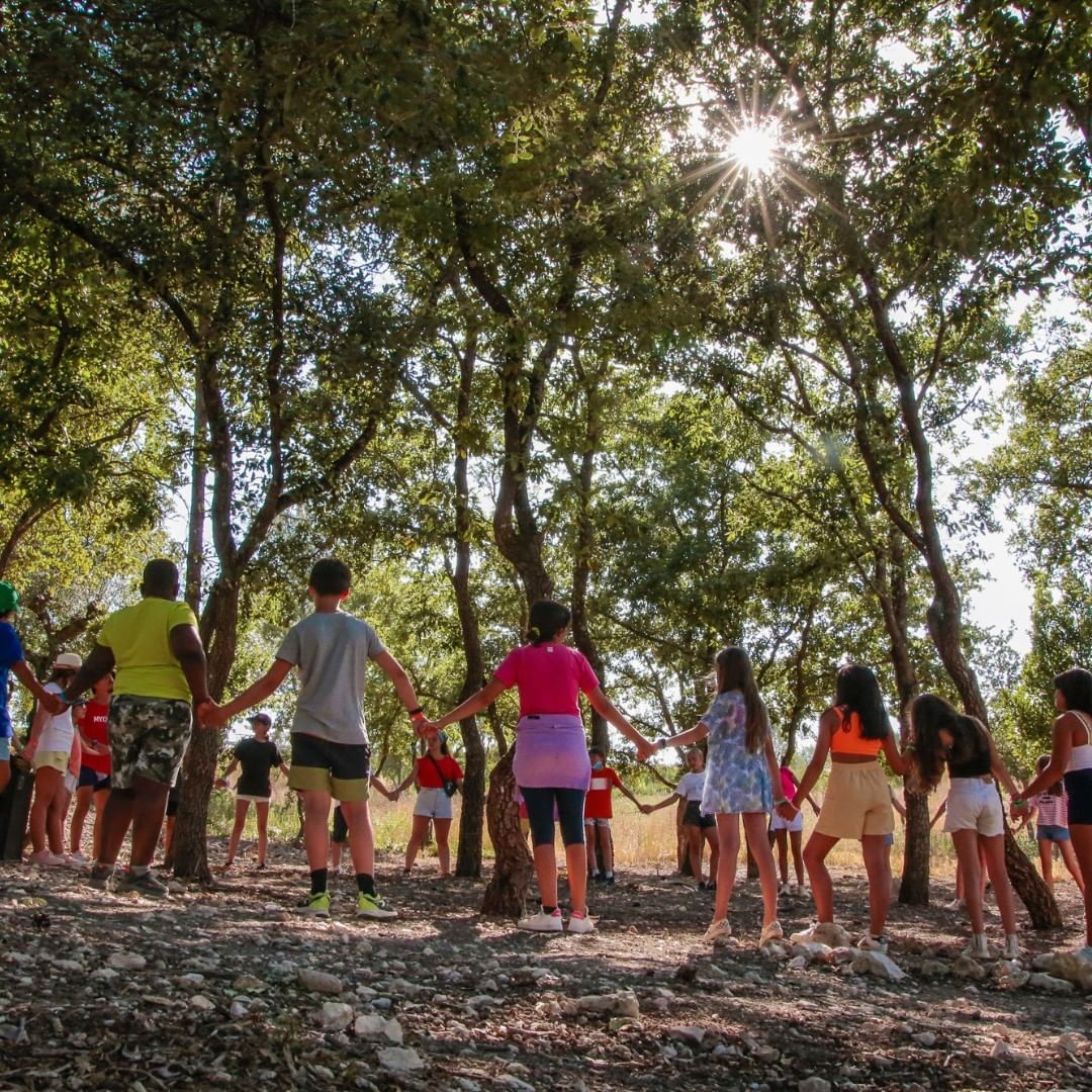 8 campos de férias para os miúdos se divertirem este verão