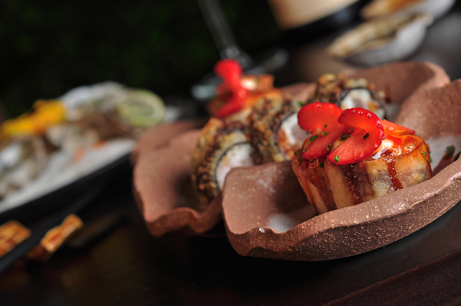 Sem paciência para sair de casa no Dia dos Namorados? 5 restaurantes para encomendar o jantar