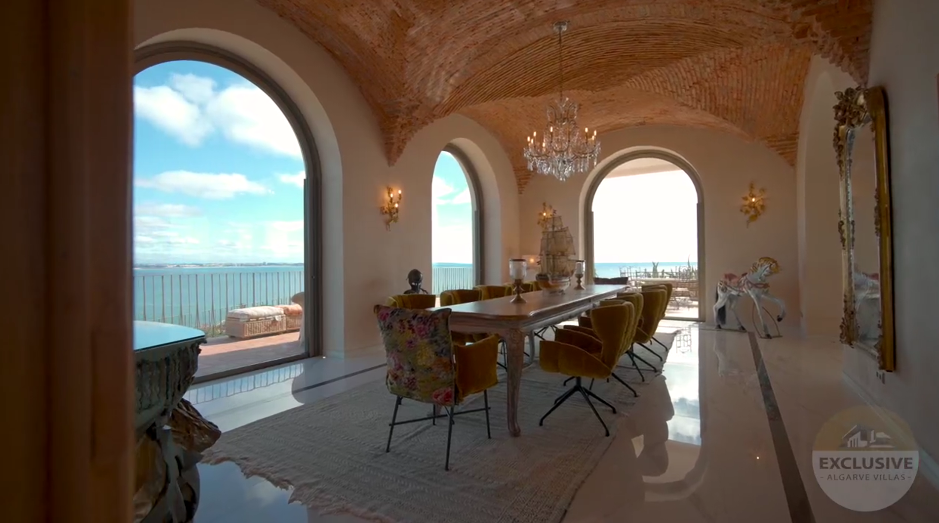 Esta casa em Portugal custa mais do que o Euromilhões. Espreite as fotos (e saiba quanto vale)