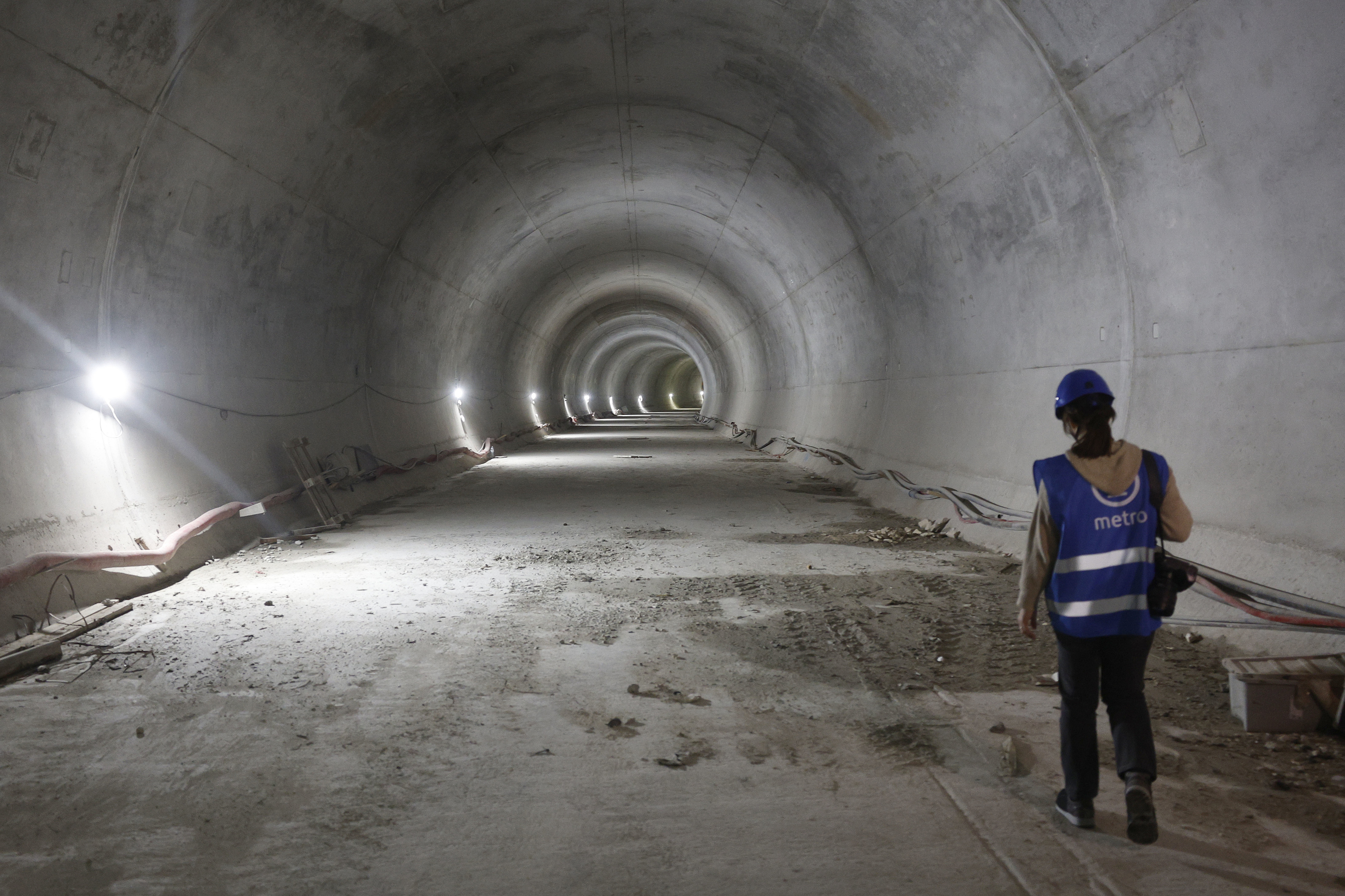 Concluído túnel do metro de Lisboa que liga futuras estações da Estrela e Santos