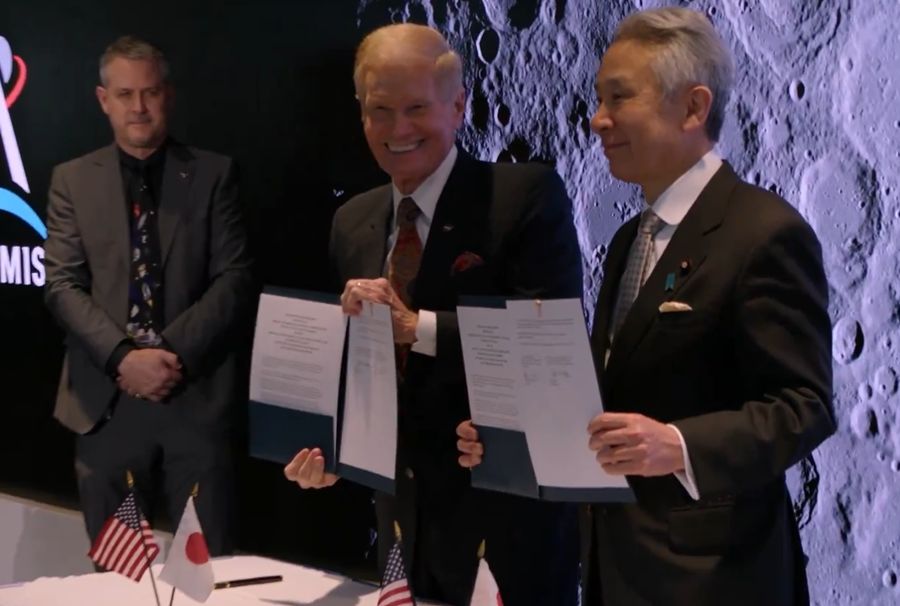 Veja a foto nua e bombástica de Catherine Zeta-Jones aos 55 anos — tudo para celebrar o aniversário do marido