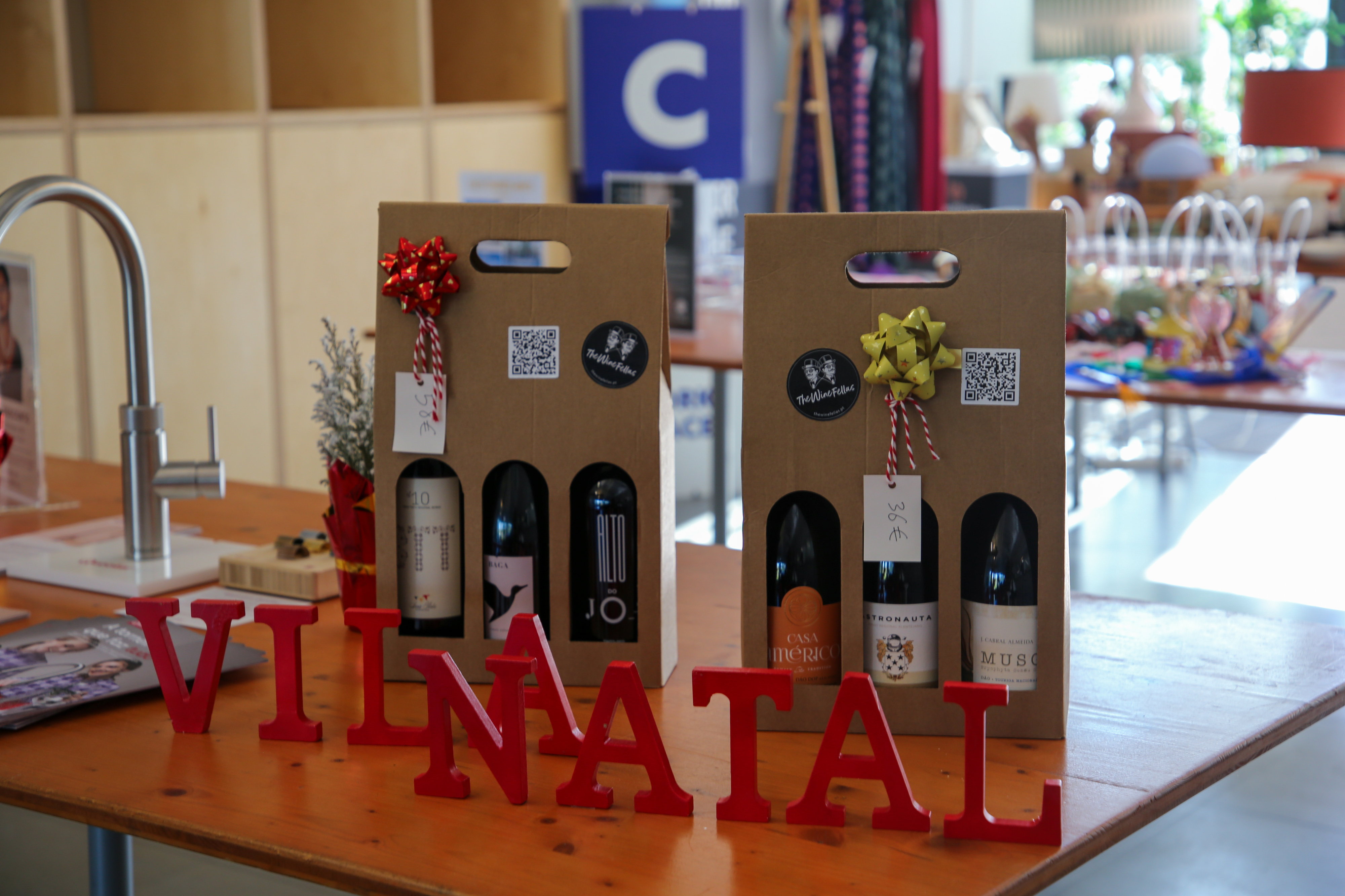 Neste mercado de Natal gratuito em Cascais vai conseguir comprar presentes e até fazer networking