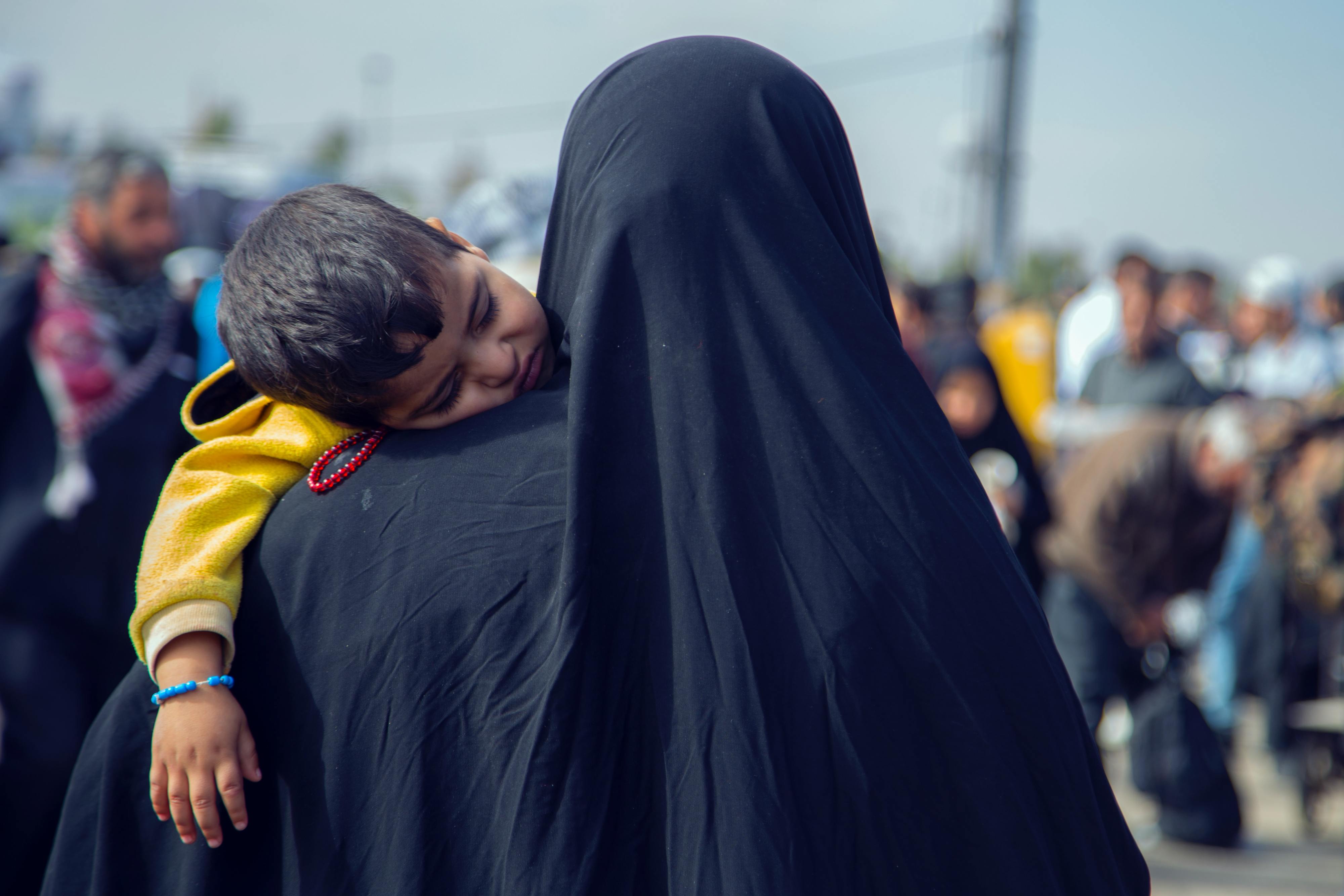 Com o regresso dos talibã, as mulheres afegãs temem perder a liberdade. O que aconteceu e o que vem aí?