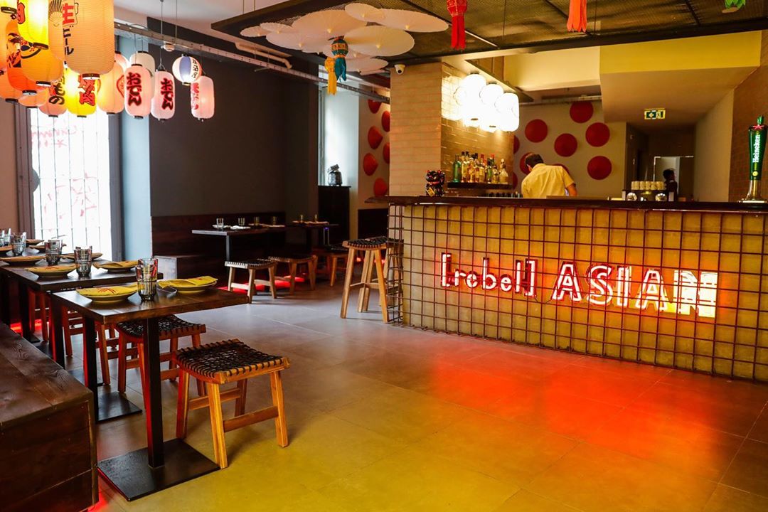 Dois meses depois, nenhuma influencer alinhou no desafio solidário do restaurante Rebel Asian