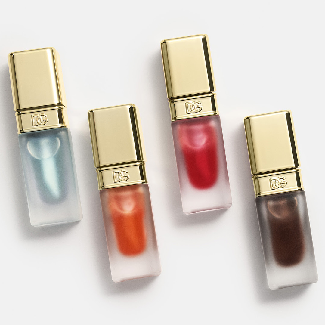 Lábios mais carnudos sem ir à faca? Estes novos lip oils luxuosos prometem cumprir a tarefa