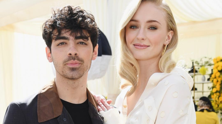 Joe Jonas e Sophie Turner casaram em Las Vegas