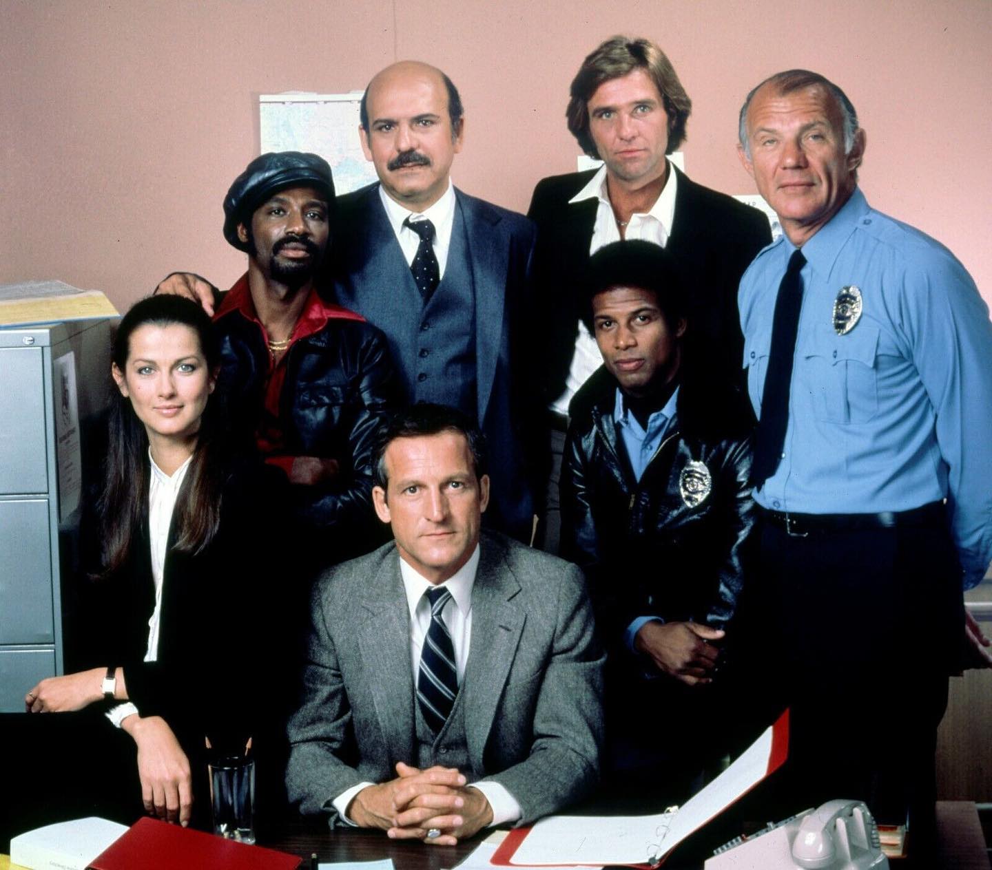 Uma das mais populares séries policiais dos anos 80 está de volta à televisão portuguesa