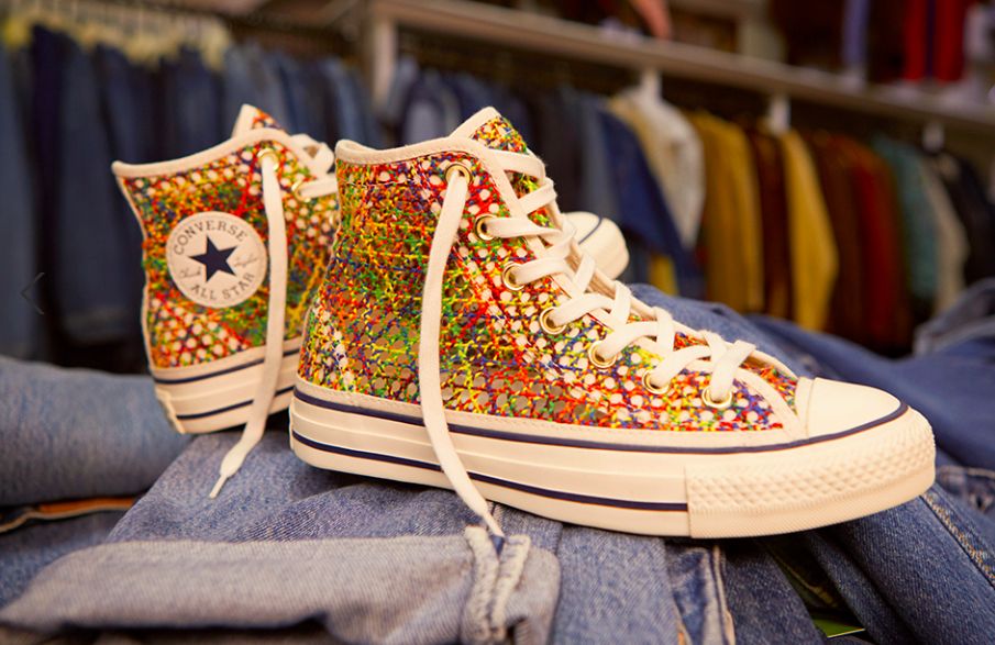 All Star tem novos modelos de ténis em croché e podem ser personalizados