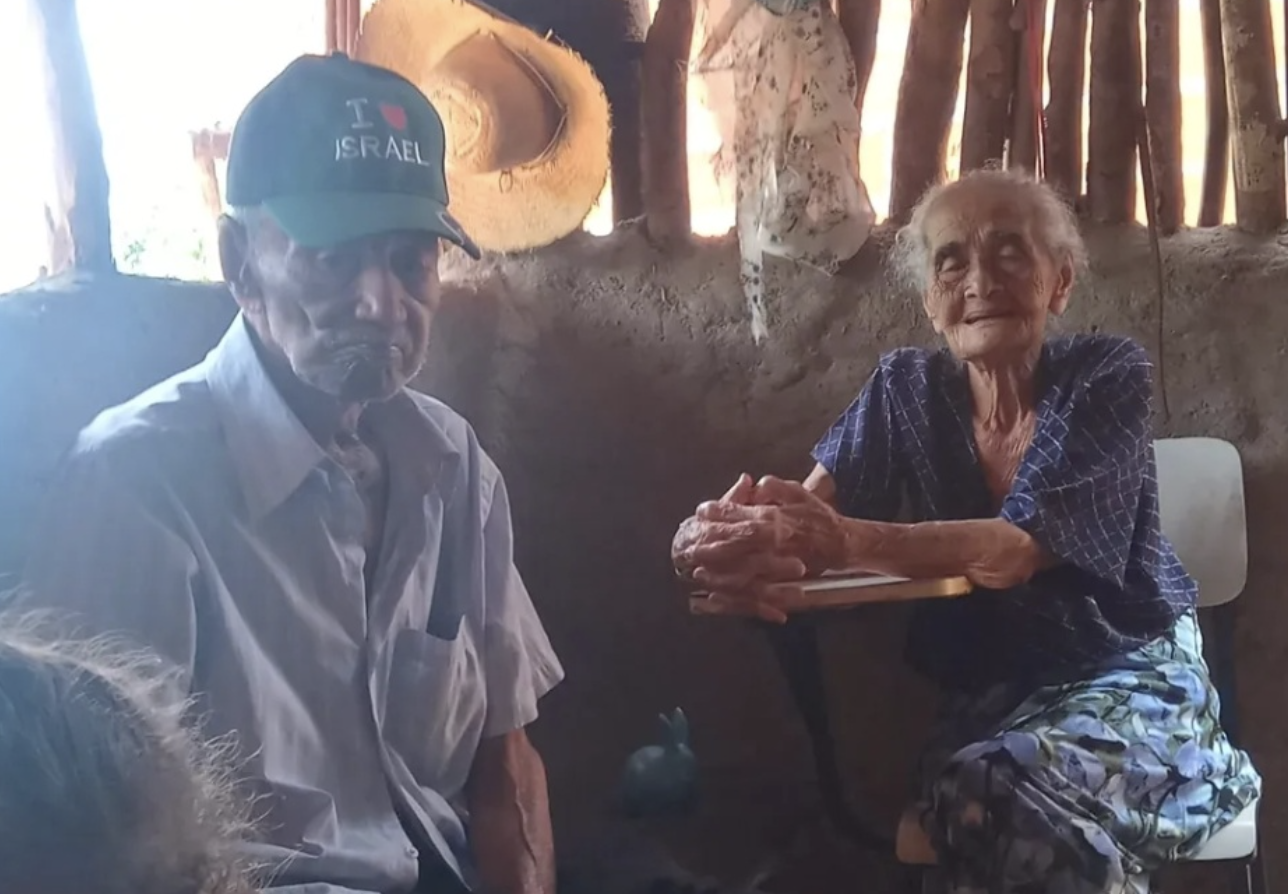 Eles prometeram ficar juntos até à morte. E morreram no mesmo dia, depois de 78 anos casados