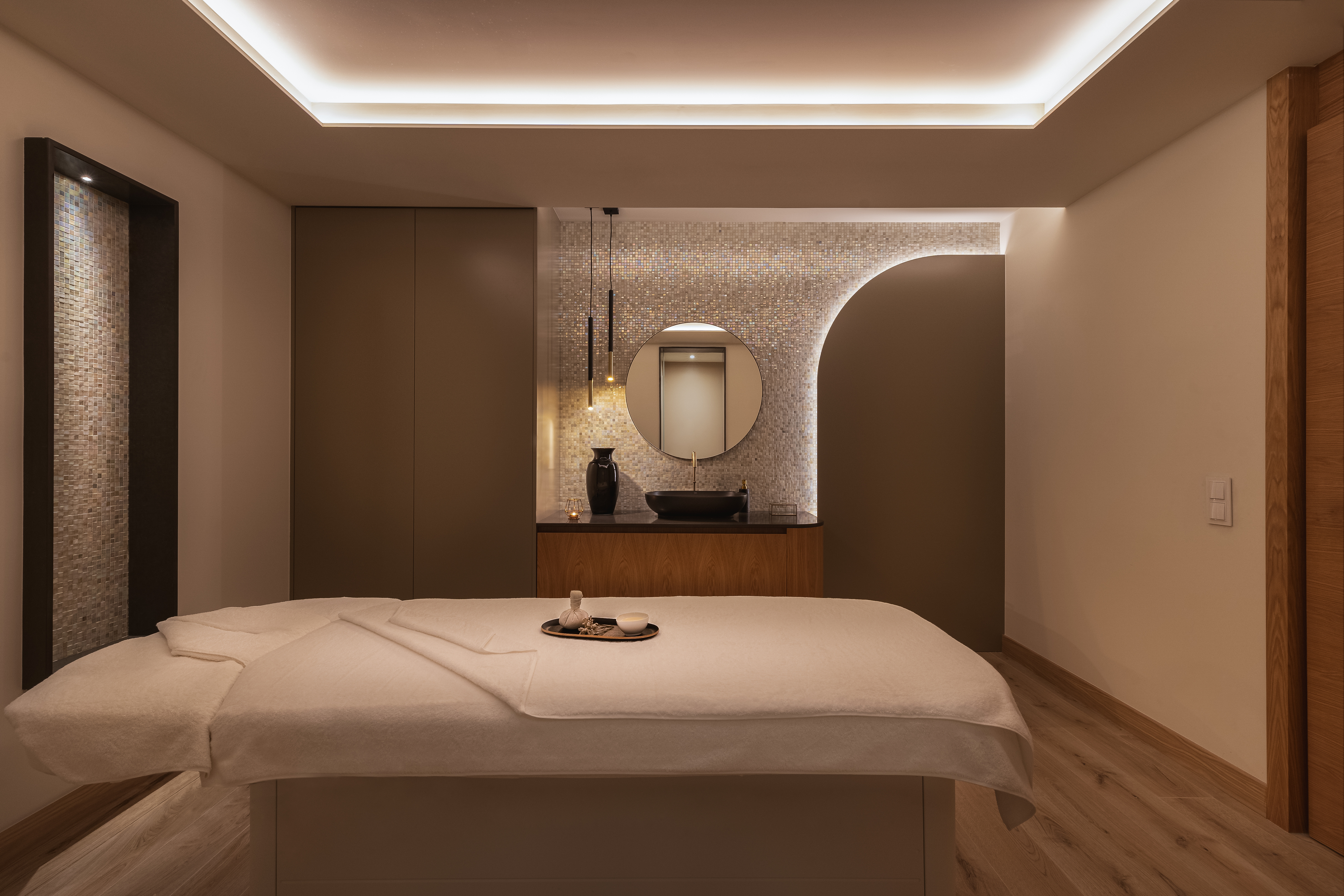 Está a ter uma semana dos diabos? Há um hotel em Lisboa que lhe quer dar mimos (e comida boa)