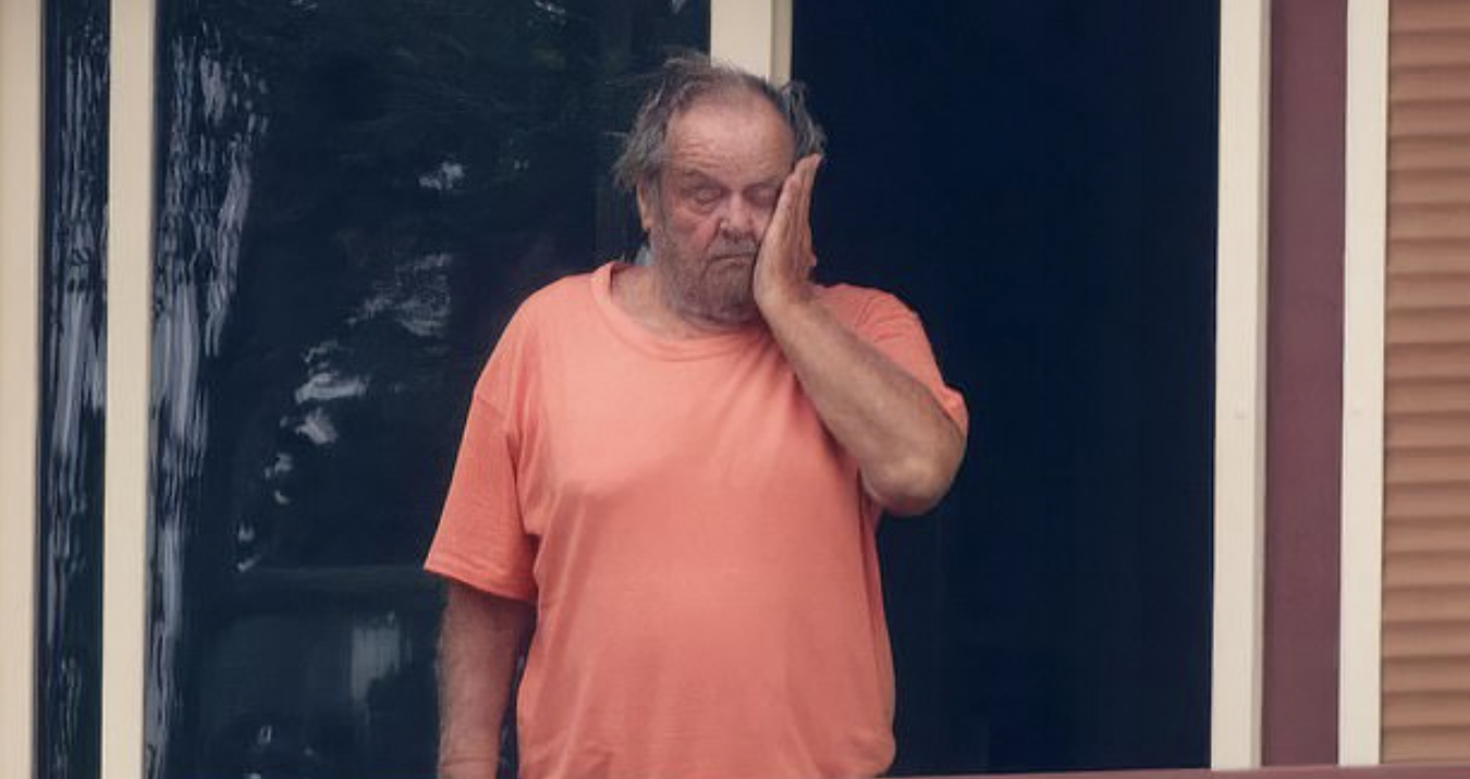 Jack Nicholson reapareceu 1 ano e meio depois de ter sido visto pela última vez. E está num estado preocupante
