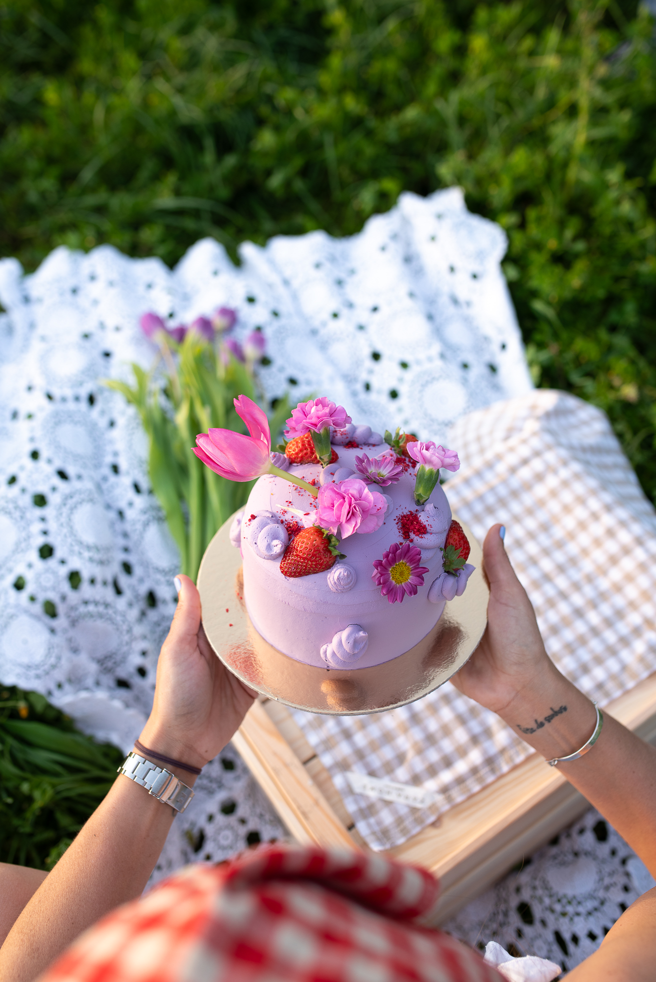 Estamos apaixonados por estes mini bolos florais da Brigadeirando (e há mais novidades deliciosas)