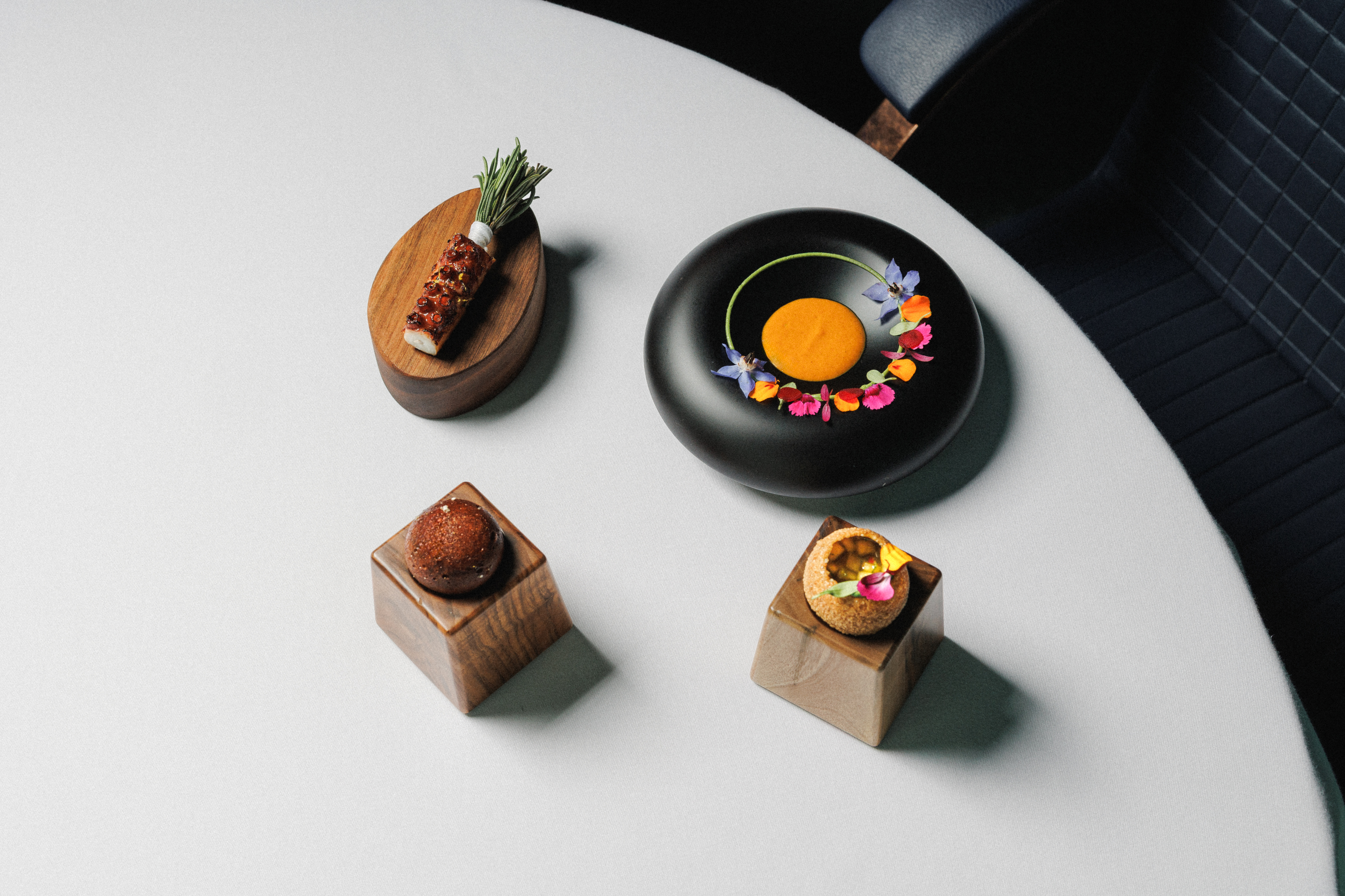 Fifty Seconds vai juntar 2 chefs Michelin para um jantar exclusivo de 10 momentos. Saiba quanto custa